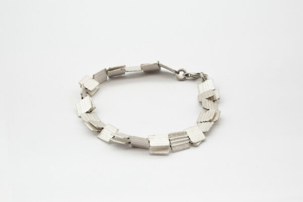 Armschmuck