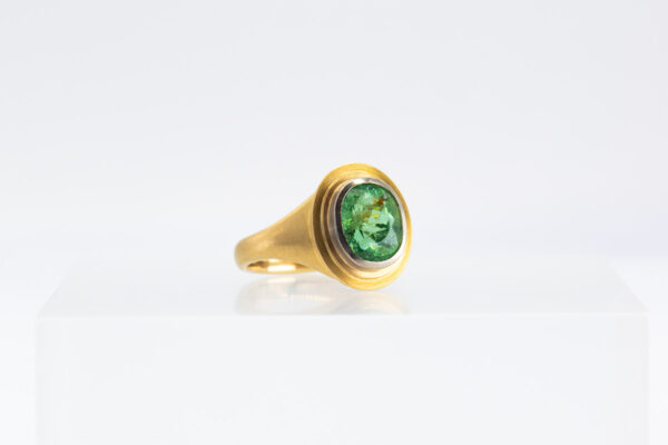 Toller großer Goldring mit Paraiba-Turmalin