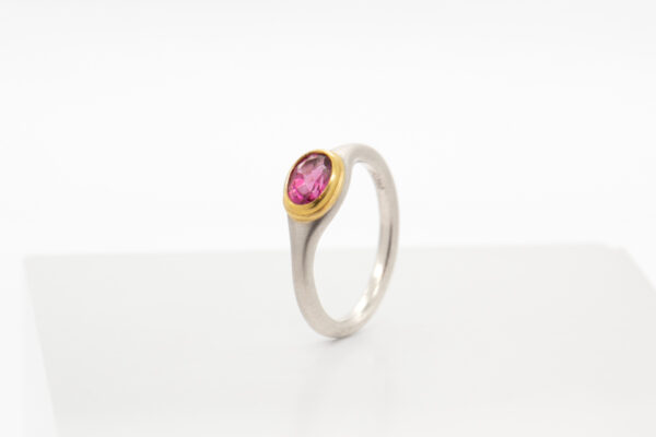 Pinkfarbener Turmalin-Ring