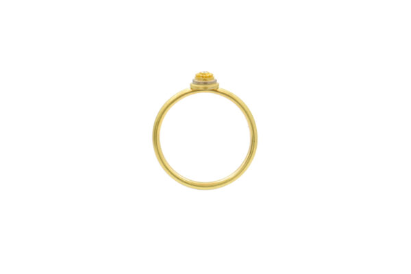 Feiner, granulierter Goldring mit Weißgold