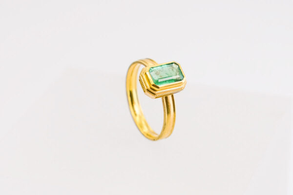 Feiner Smaragdring