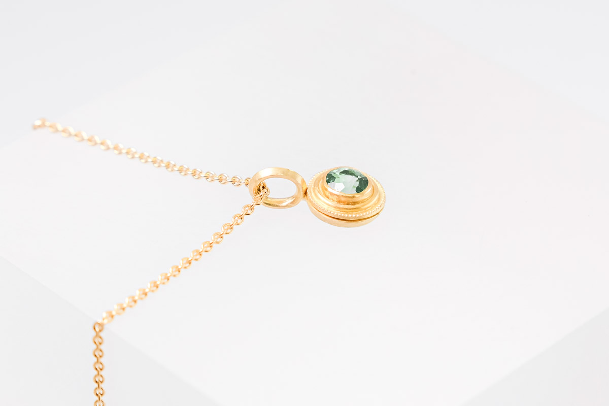 Turmalinanhänger in Gold